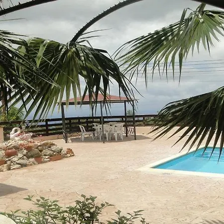 Kinousa 1 *